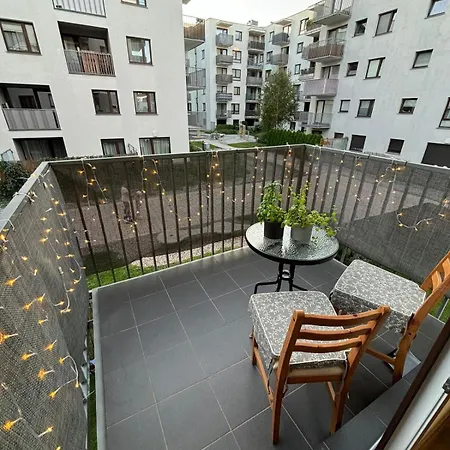 Cozy New With Balcony Lägenhet *