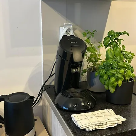 Cozy New With Balcony Διαμέρισμα